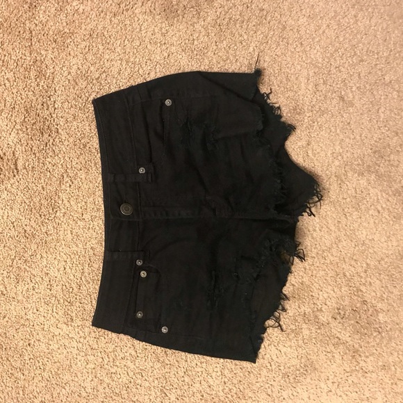 American Eagle Outfitters Pants - AMERICAN EAGLE 🦅 Black denim shorts!